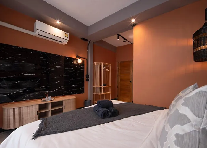 Btsthonglor Private 4-kingbed&bath Balcony&parking بيت للعطل