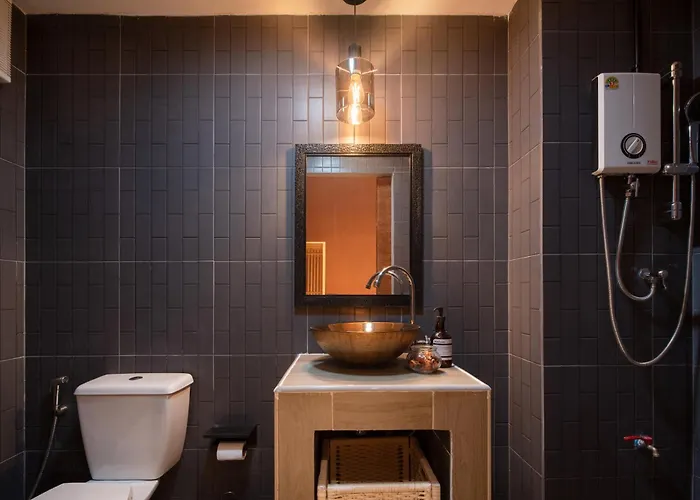 Btsthonglor Private 4-kingbed&bath Balcony&parking بانكوك